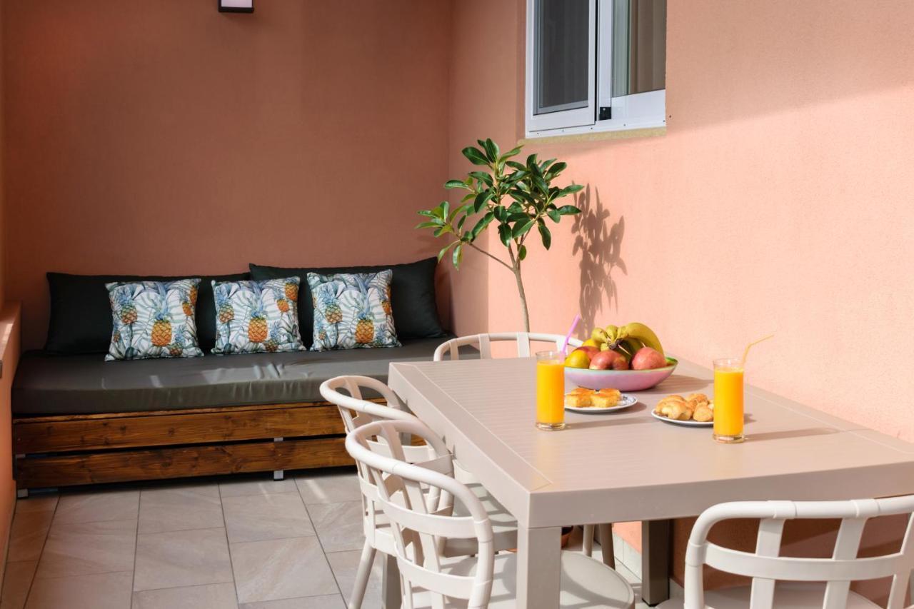 Iliana Apartments Falasarna Exterior foto