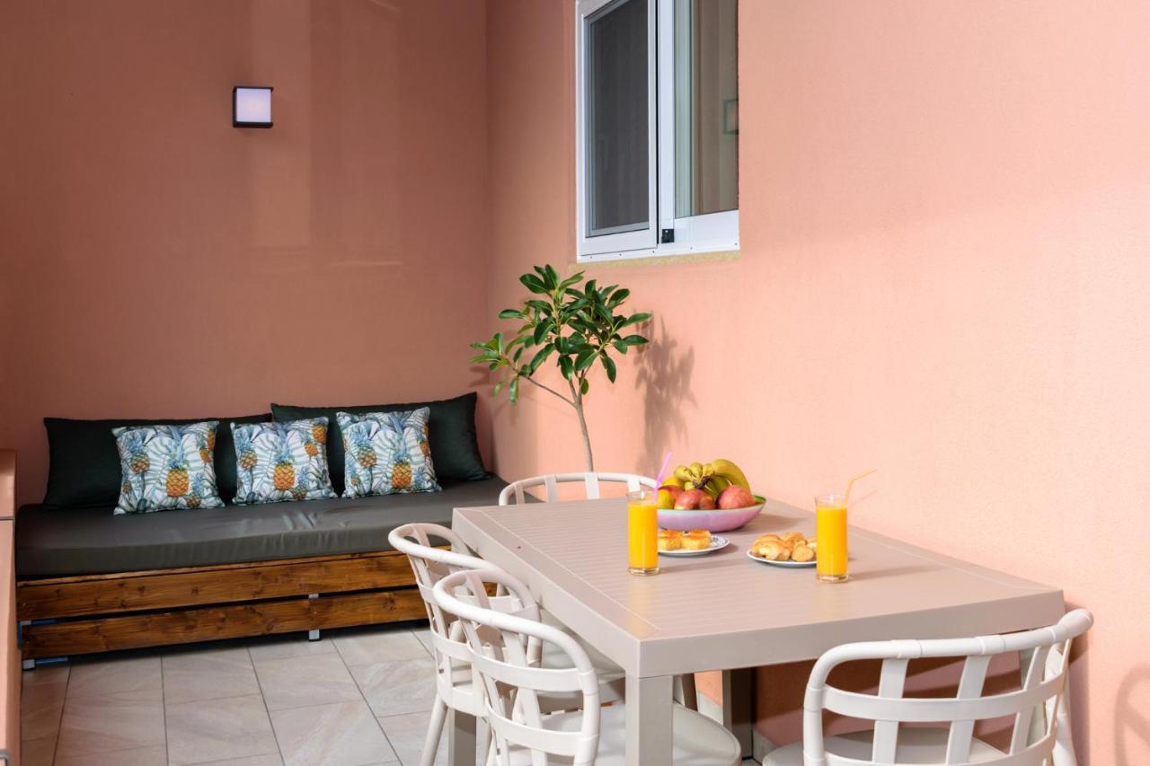 Iliana Apartments Falasarna Exterior foto